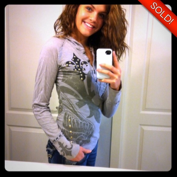 🚫SOLD!🚫Rebel Spirit Hoodie Shirt!