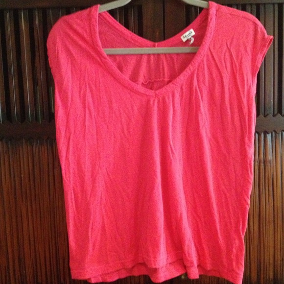 TRADED Splendid hot pink boxy tee
