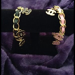 Black only avail leather n metal bracelet