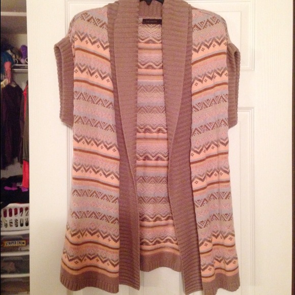 Sweater vest/cardigan