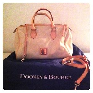 Auth Dooney & Bourke leather speedy handbag
