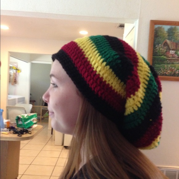 Crocheted slouchy