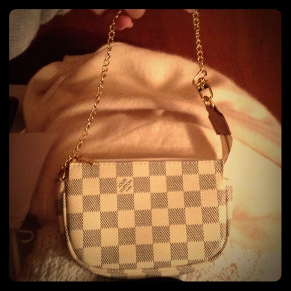 LV little purse💗- SOLD !!!!