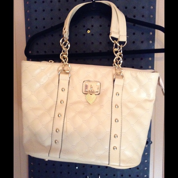 Ivory quilted tote