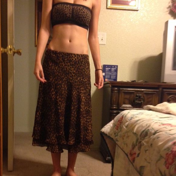 Size 4 skirt for ladies!