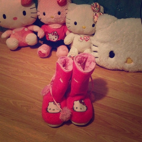 Hello Kitty Slippers