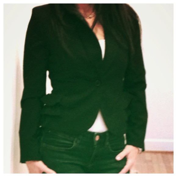 Stunning black jacket with side ruffles LAST ONE - Picture 3 of 4