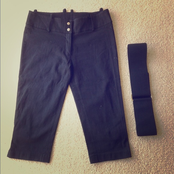 🔴🆕Black belt stretchy cropped pant
