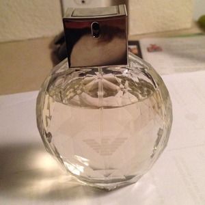 Giorgio Armani Diamonds Perfum
