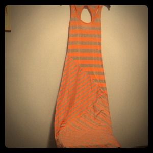 Reduced! Cute and fun maxi dress!