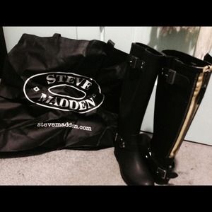 Steve Madden rain boots😄