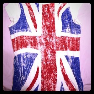 Miley Cyrus Union Jack tee