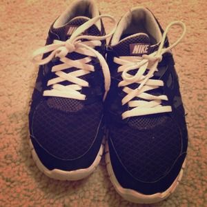 Nike free run womens size 7