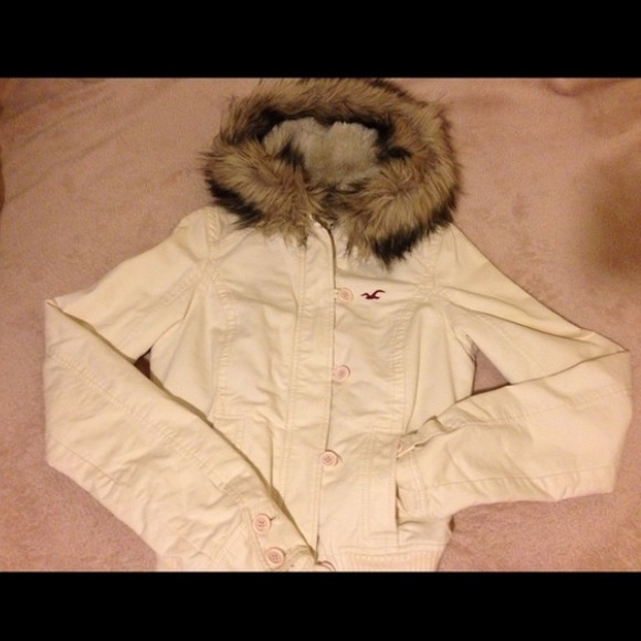 ❌SOLD ON EBAY🚫Fur Jacket / Hoodie💕