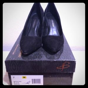 B Makowsky Black Suede Heels