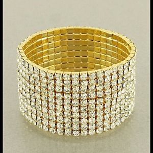 Evening cocktail bracelet gold & mixed crystals.