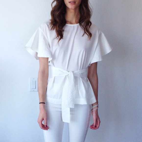 ✖️ SOLD OUT ✖️ Style Mafia White Kimono Top - Picture 2 of 4