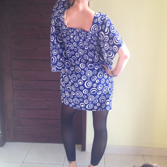 Sold in bundle!  wing sleeve retro print dress - Picture 2 of 2