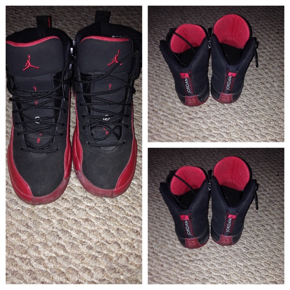 Jordan 12's