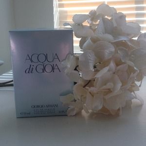 Armani Aqua di Gioia perfume