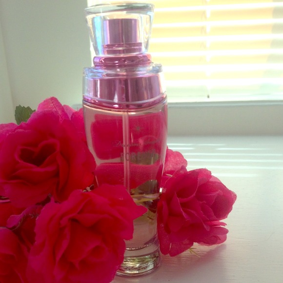 Dream Angels Forever perfume