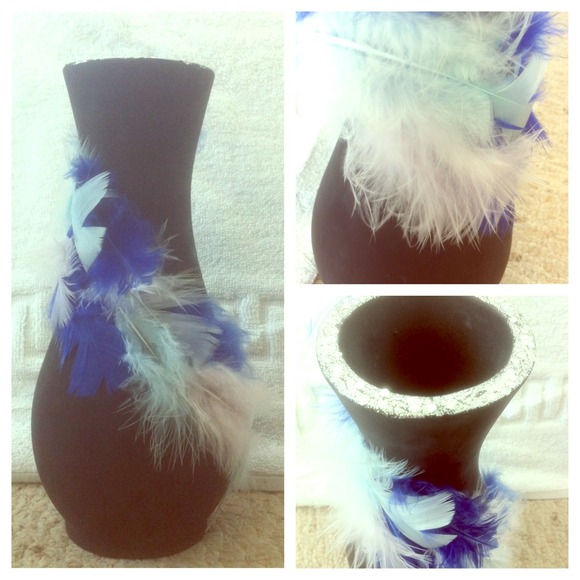 Black, feather...Handmade vase. - Picture 1 of 1