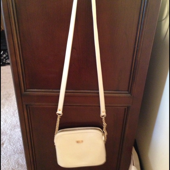 Cream Crossbody Liz C Bag - Picture 2 of 4