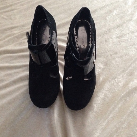 BCBGeneration Shoes - Cute BcBgGirls Blk Suede Platforms Sz 8.5