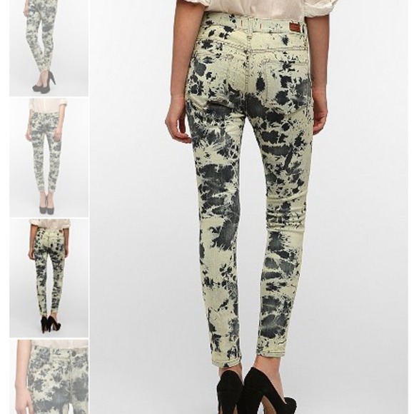 Urban Outfitters BDG Twig Studded Bleach Effect - Picture 2 of 3