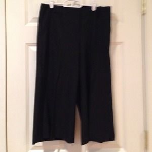 Dressy black calf length pant
