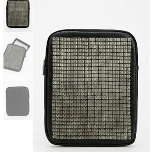 SOLD 📌📌Deena & Ozzy Studded iPad case