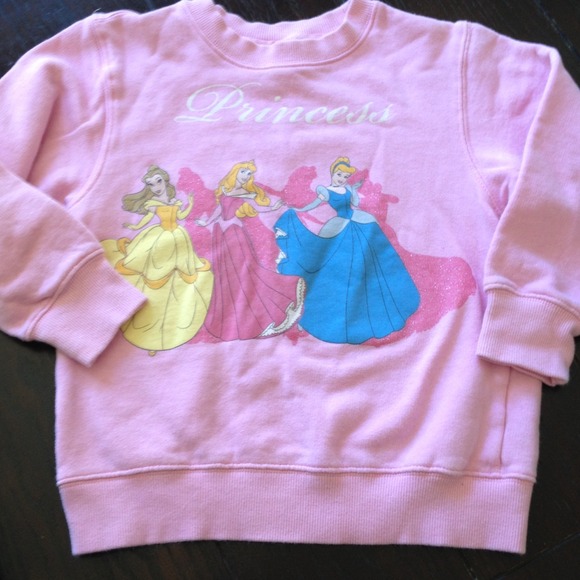 ❌Sold❌Girls Disney princess sweatshirt