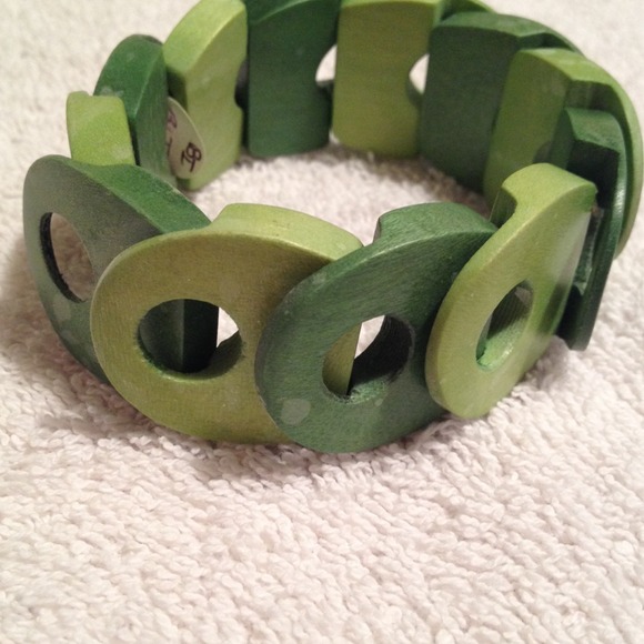 Green Wooden Bracelet