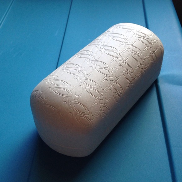 Sunglasses case