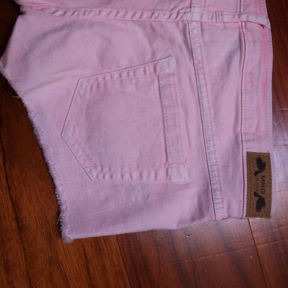 MNG pink shorts - Picture 4 of 4