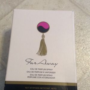 Avon EAU DE PARFUM SPRAY