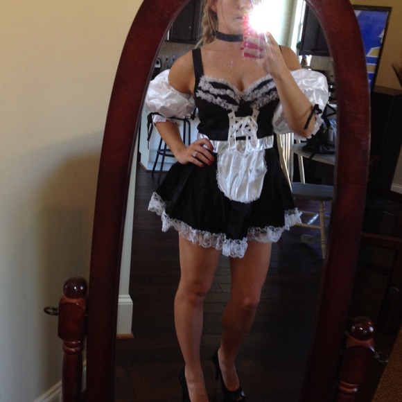 Sexy French Maid Halloween Costume