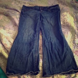 ***Bundle*** 2 pairs of Favorite boyfriend jeans