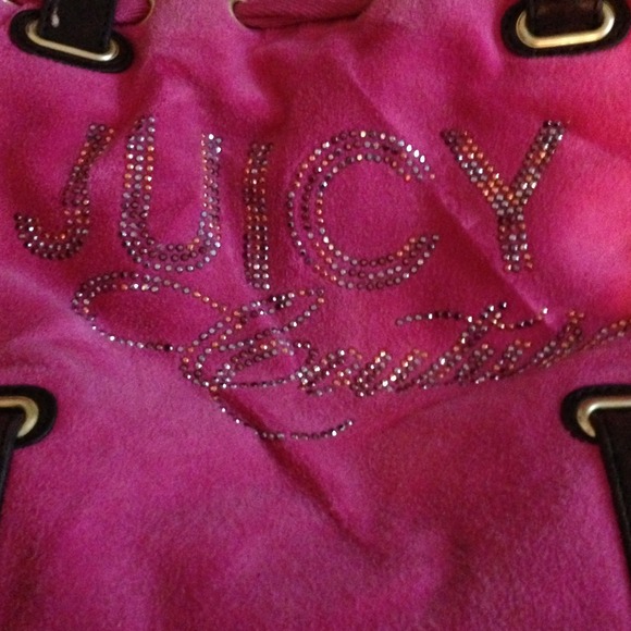 Juicy pink cherry purse - Picture 1 of 4