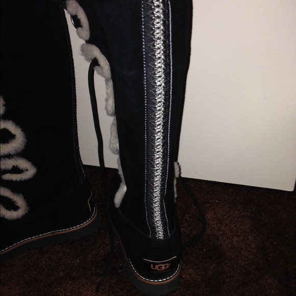 🔴SOLD🔴 - Picture 3 of 4