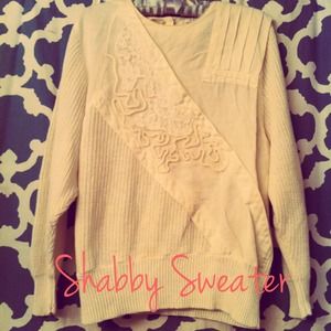 ❌Sold to a friend. Vintage Off-white Shabby Chic