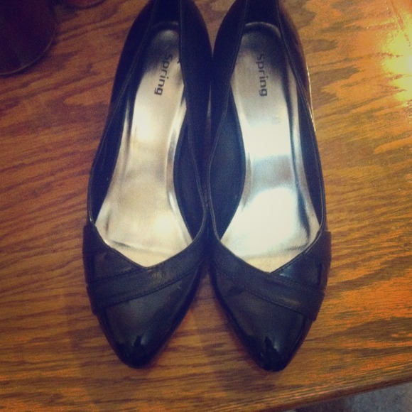 NWOT never worn!Spring heels! No scuffs! Untouched - Picture 1 of 1