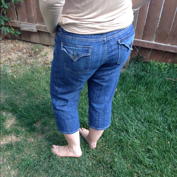 🎉Bundled for @anjbracken with sweater jacket🎉 - Picture 2 of 2