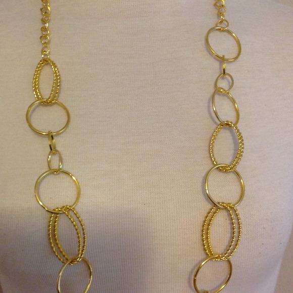 Gold Chain Necklace - Picture 2 of 2