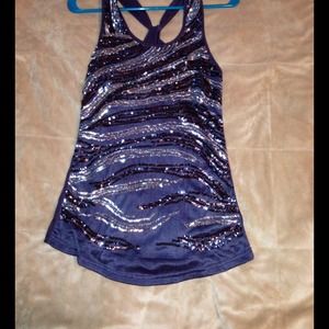 Sequin tank