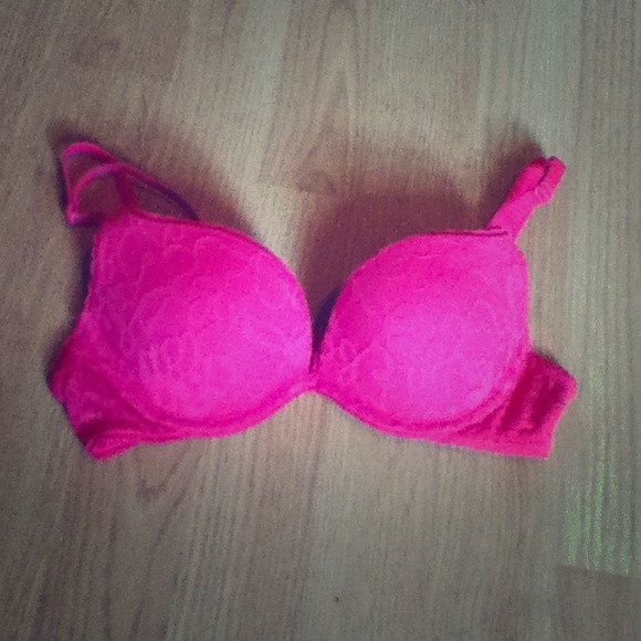 Victoria's Secret pushup bra