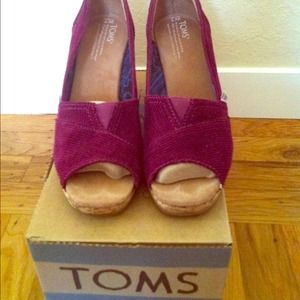 Toms Corduroy Wedges
