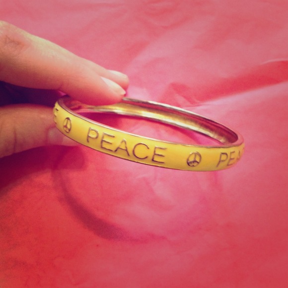 Peace bangle