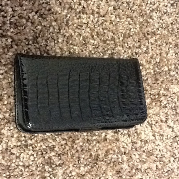 iPhone wallet case