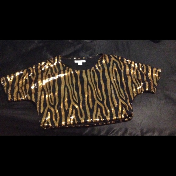 Night blouse PRICE REDUCED✂️👌🎊🎊